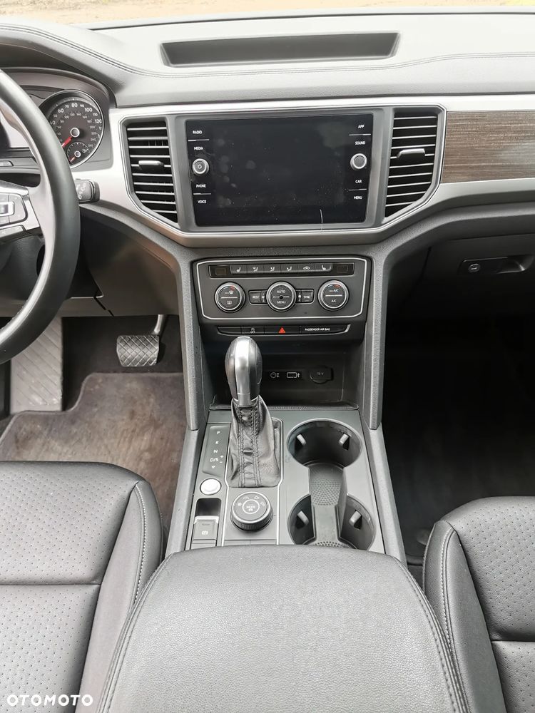 Volkswagen Atlas - 12