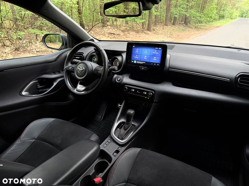Toyota Yaris Hybrid 1.5 Executive - 26