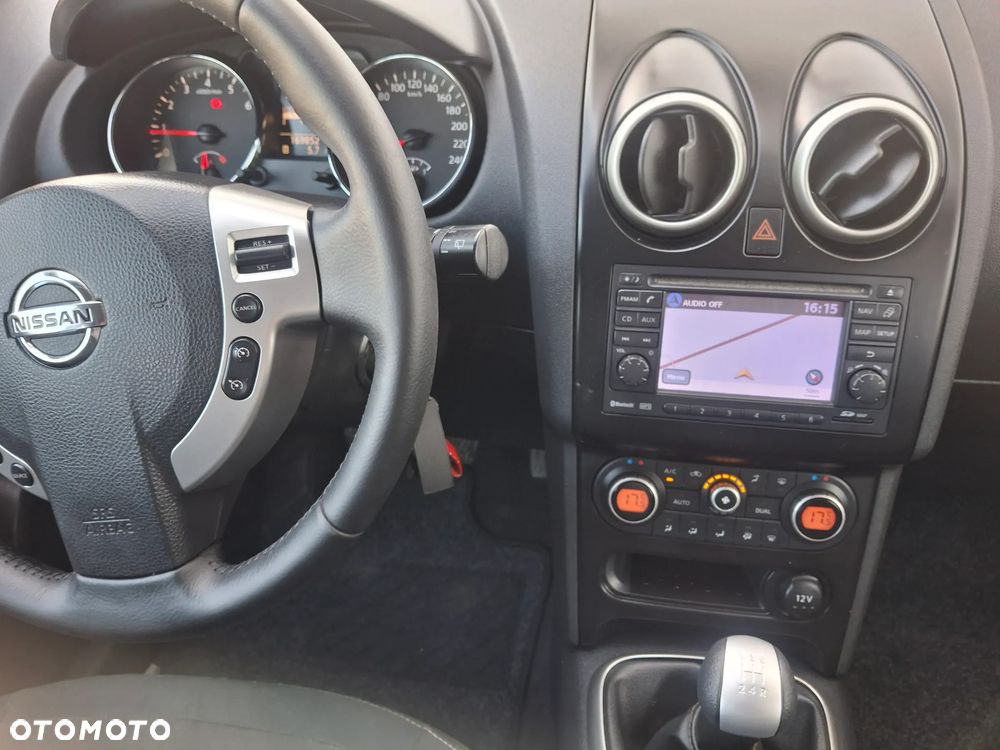 Nissan Qashqai 1.6 visia - 30