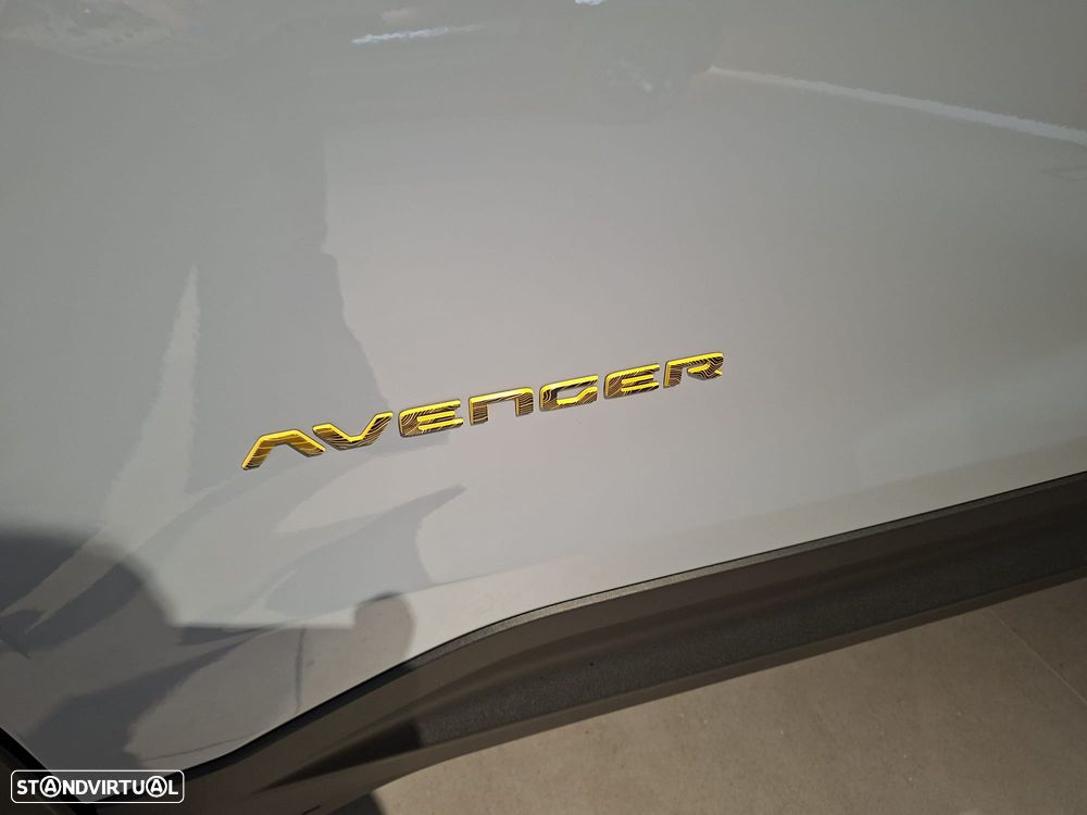 Jeep Avenger 1.2 4xe Hybrid eAWD The North Face - 5