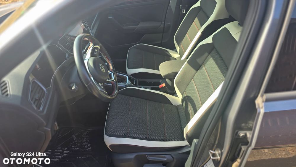 Volkswagen T-Roc 1.5 TSI ACT Premium DSG - 8