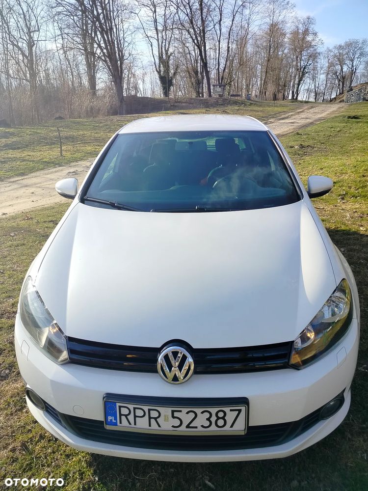 Volkswagen Golf - 8