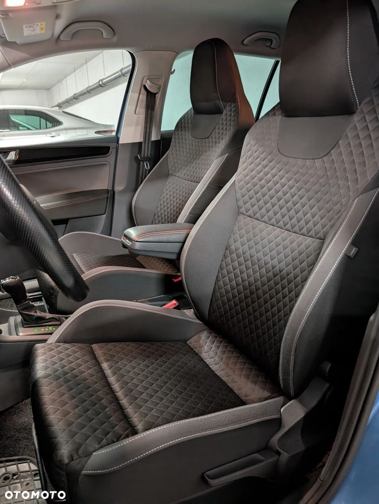 Skoda RAPID 1.0 TSI Style DSG - 14