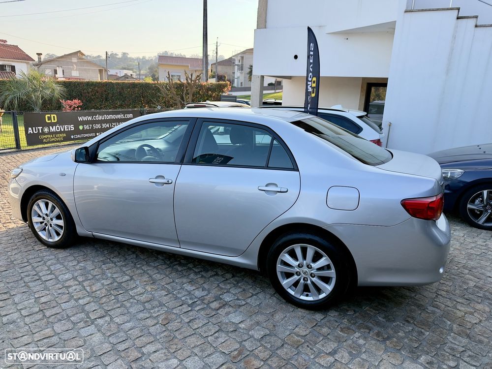 Toyota Corolla 1.4 D-4D - 25