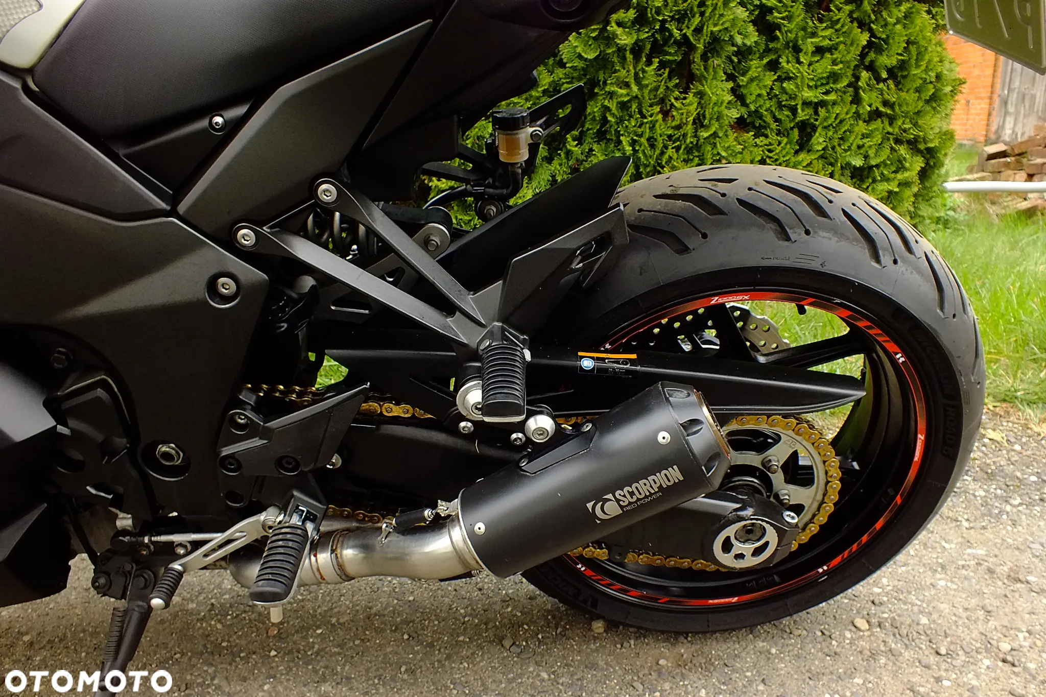 Kawasaki Ninja 1000 SX - 6