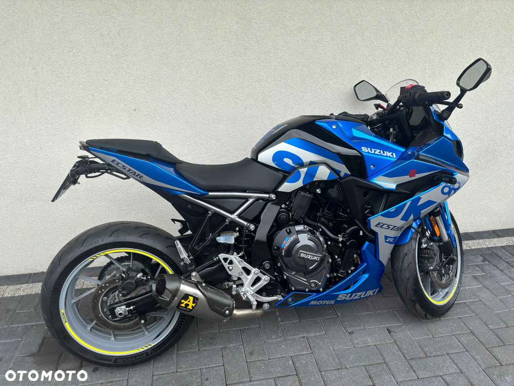 Suzuki GSX - 9
