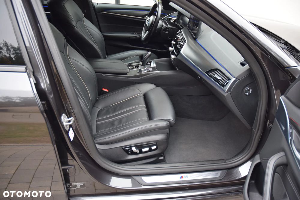 BMW Seria 5 518d mHEV M Sport sport - 31