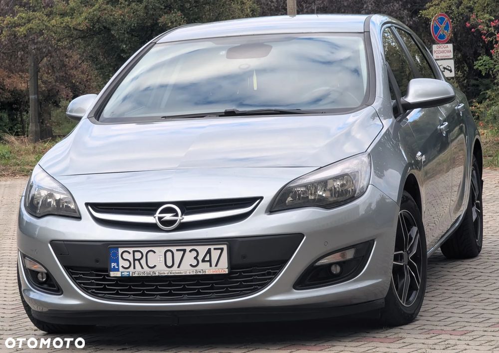 Opel Astra 1.4 T Sport - 4
