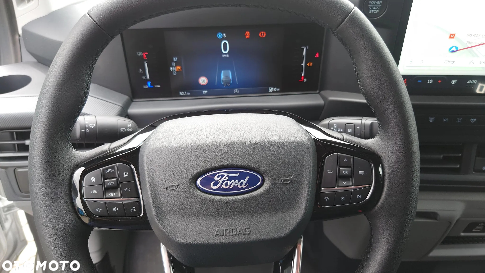 Ford Transit Custom - 13