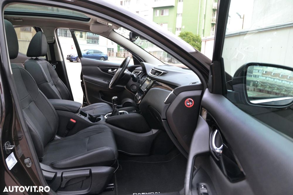 Nissan Qashqai 1.5 DCI TEKNA - 19