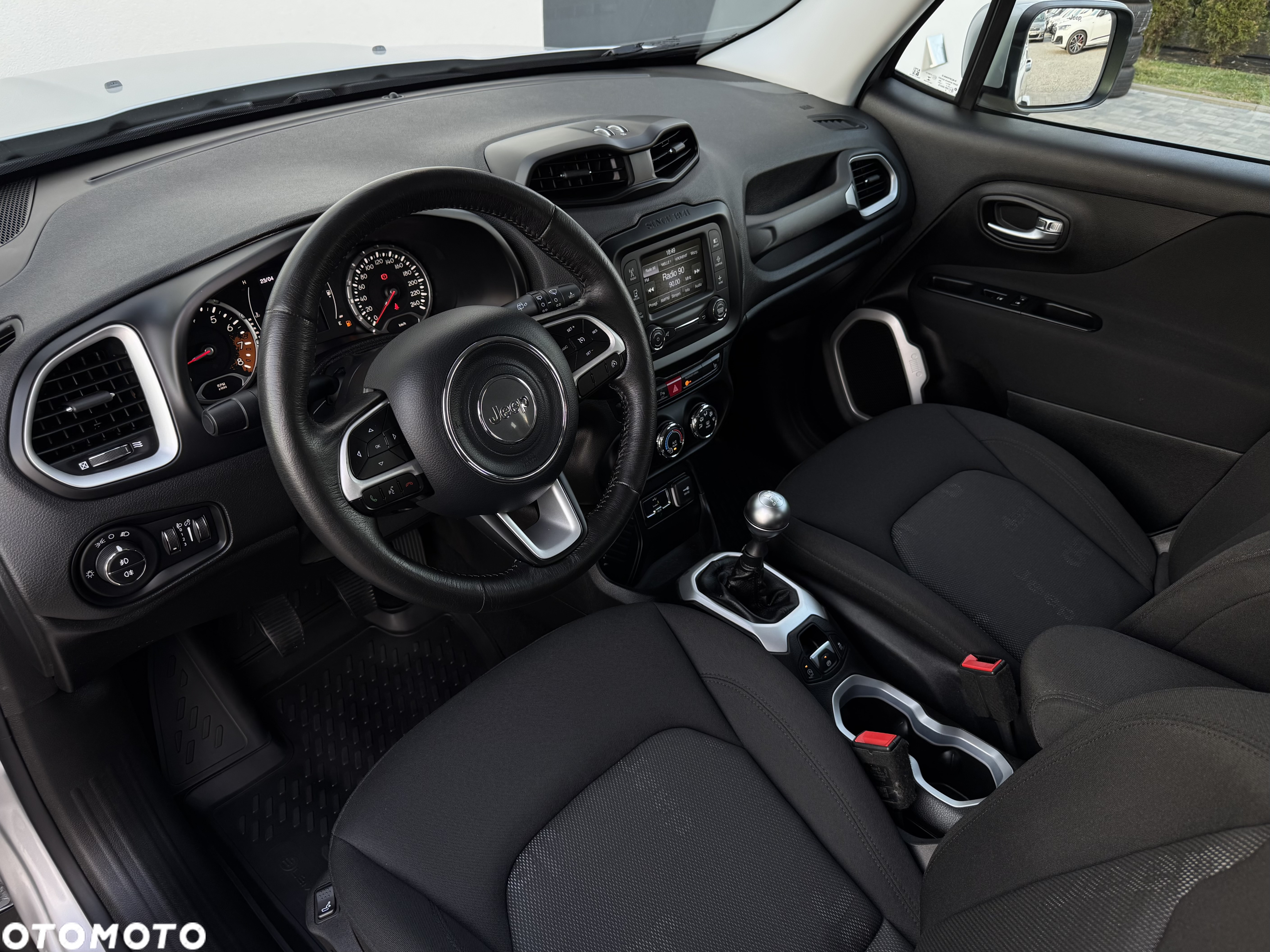 Jeep Renegade 1.6 E-TorQ Longitude FWD - 12