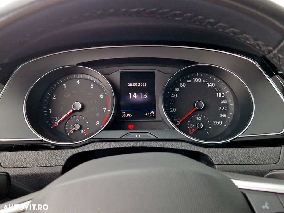 Volkswagen Passat 1.5 TSI ACT DSG Highline - 21