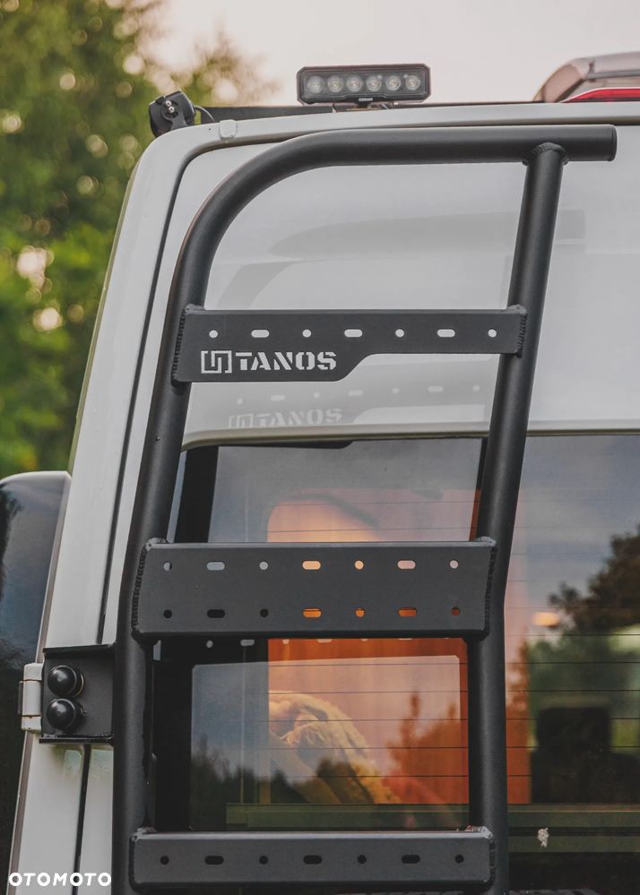 Volkswagen Crafter campervan - 14