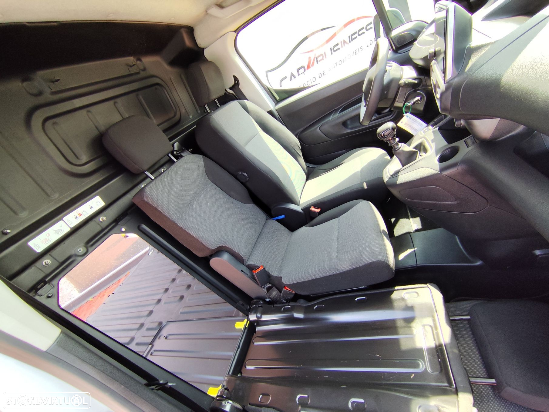 Peugeot Partner 1.5 BlueHDi M Control - 23