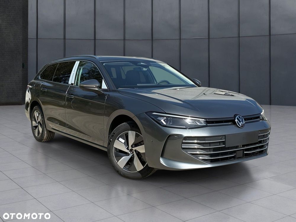 Volkswagen Passat - 8