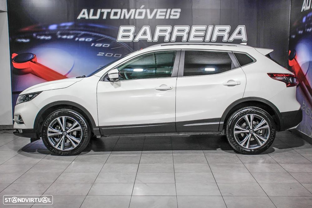 Nissan Qashqai 1.5 dCi N-Connecta RS+PS - 11