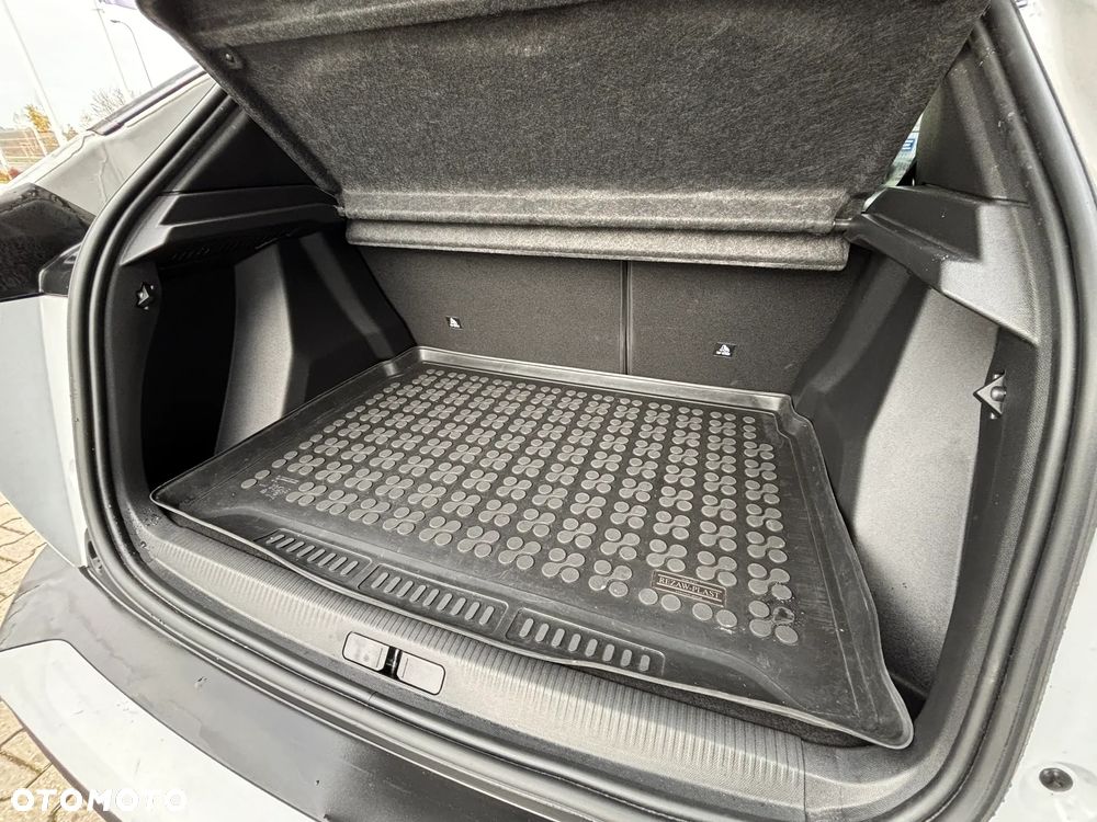 Peugeot 2008 1.2 PureTech GT S&S EAT8 - 26