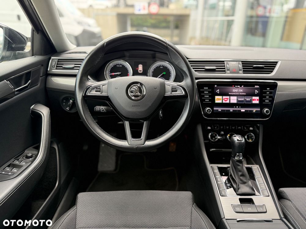 Skoda Superb 2.0 TDI DSG Ambition - 20