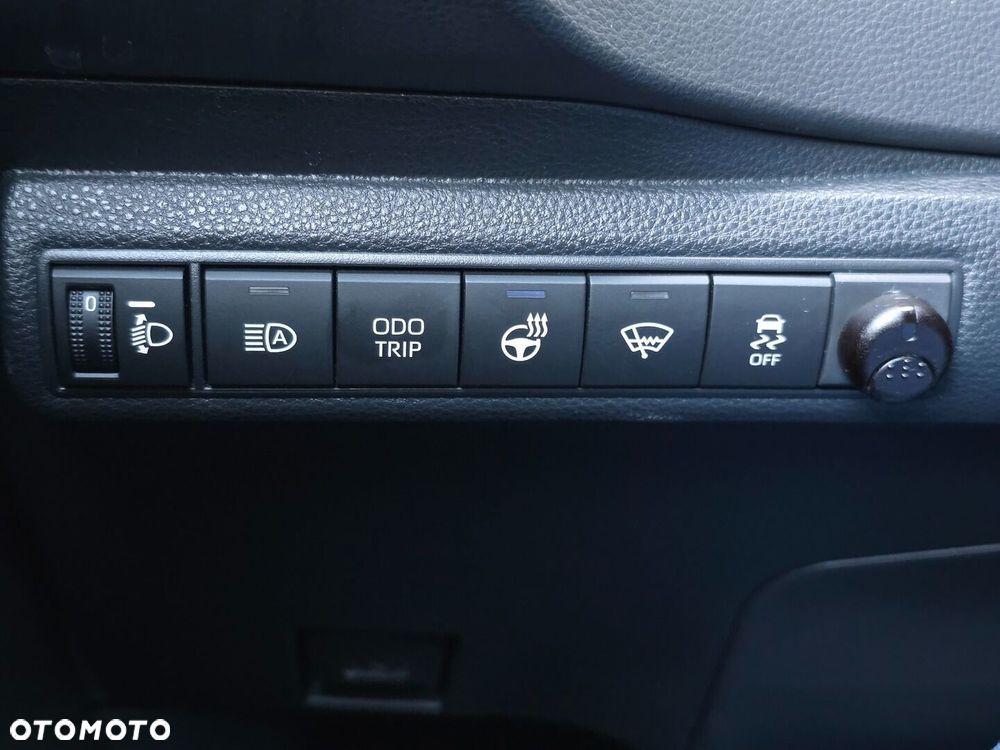 Toyota Corolla 1.8 Hybrid GR Sport - 17