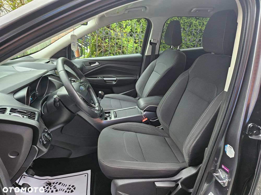 Ford Kuga - 6