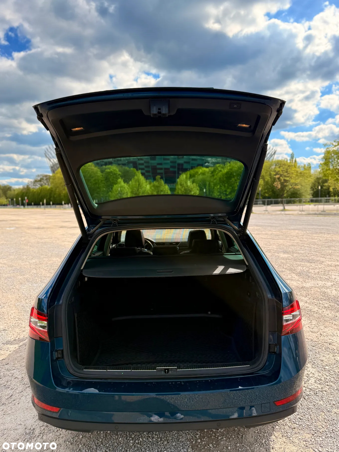 Skoda Superb 2.0 TDI 4x4 L&K DSG - 14
