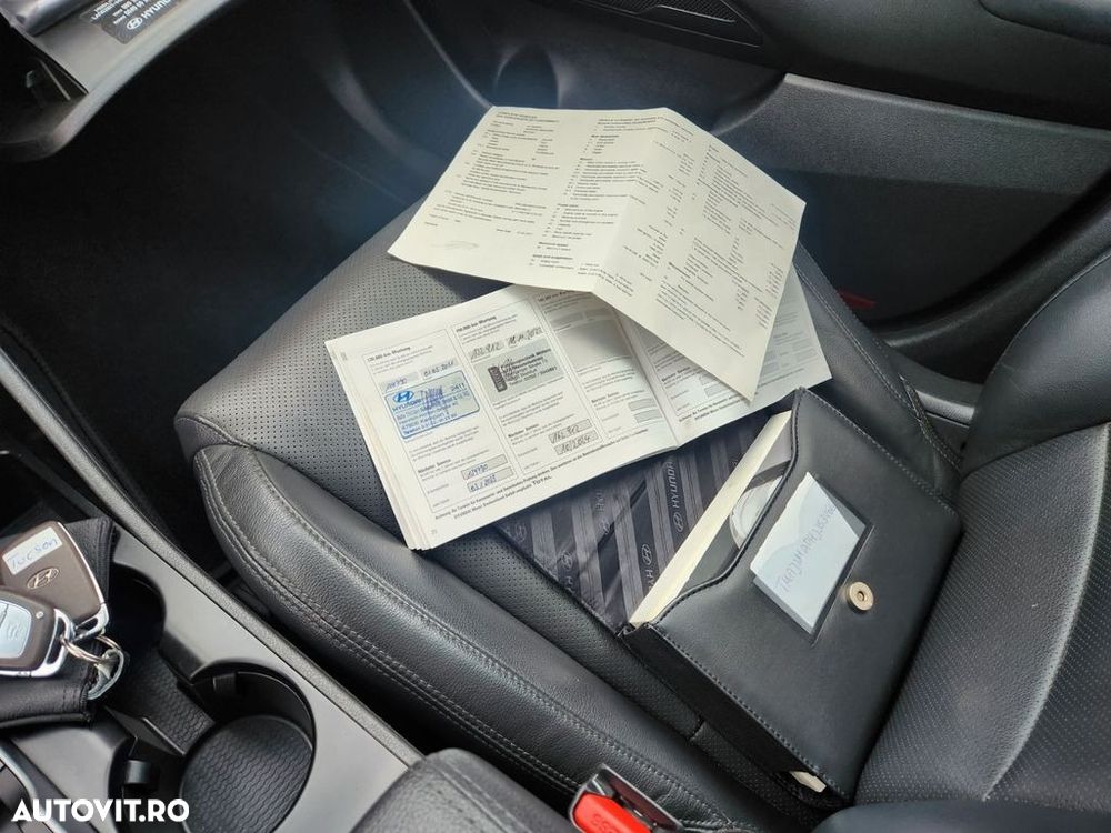 Hyundai Tucson 2.0 CRDI 4WD Automatik Premium - 3