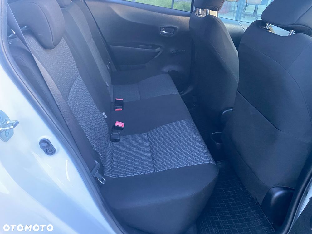 Toyota Yaris 1.33 VVT-i Edition 2014 - 31
