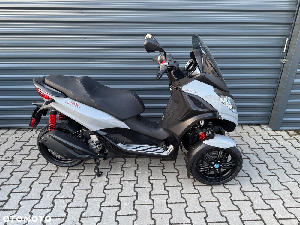 Piaggio MP-3 - 2