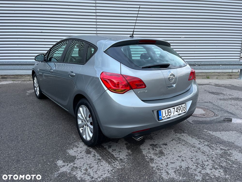 Opel Astra 1.6 Edition - 6