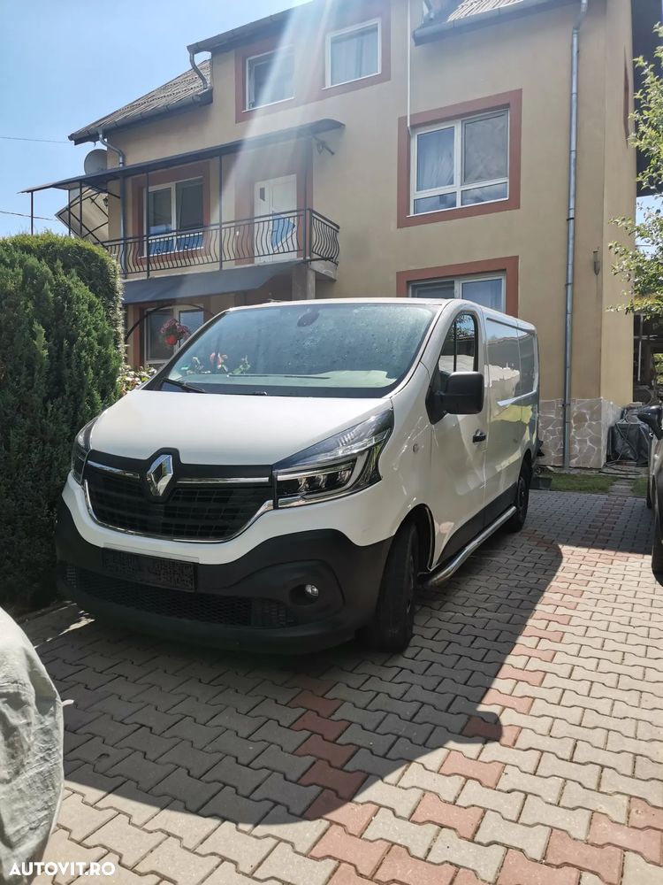 RENAULT Trafic