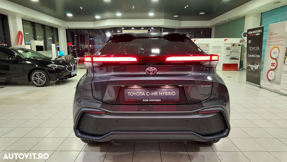 Toyota C-HR - 6