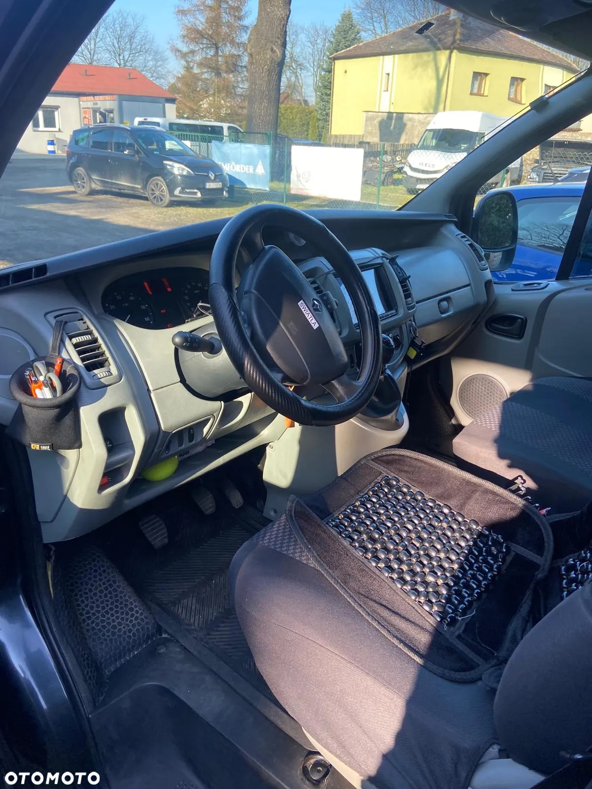 Renault Trafic - 10
