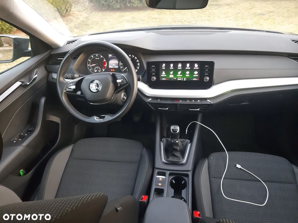 Skoda Octavia 1.5 TSI ACT Ambition - 9