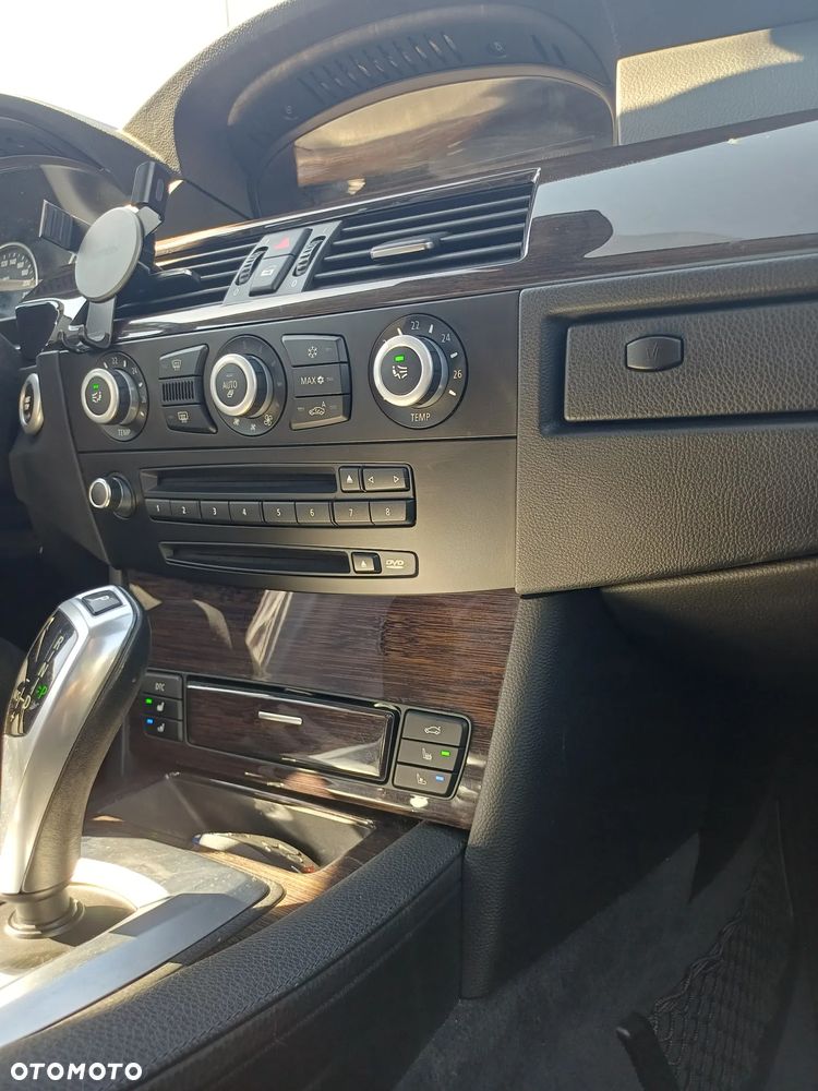 BMW Seria 5 530d - 15