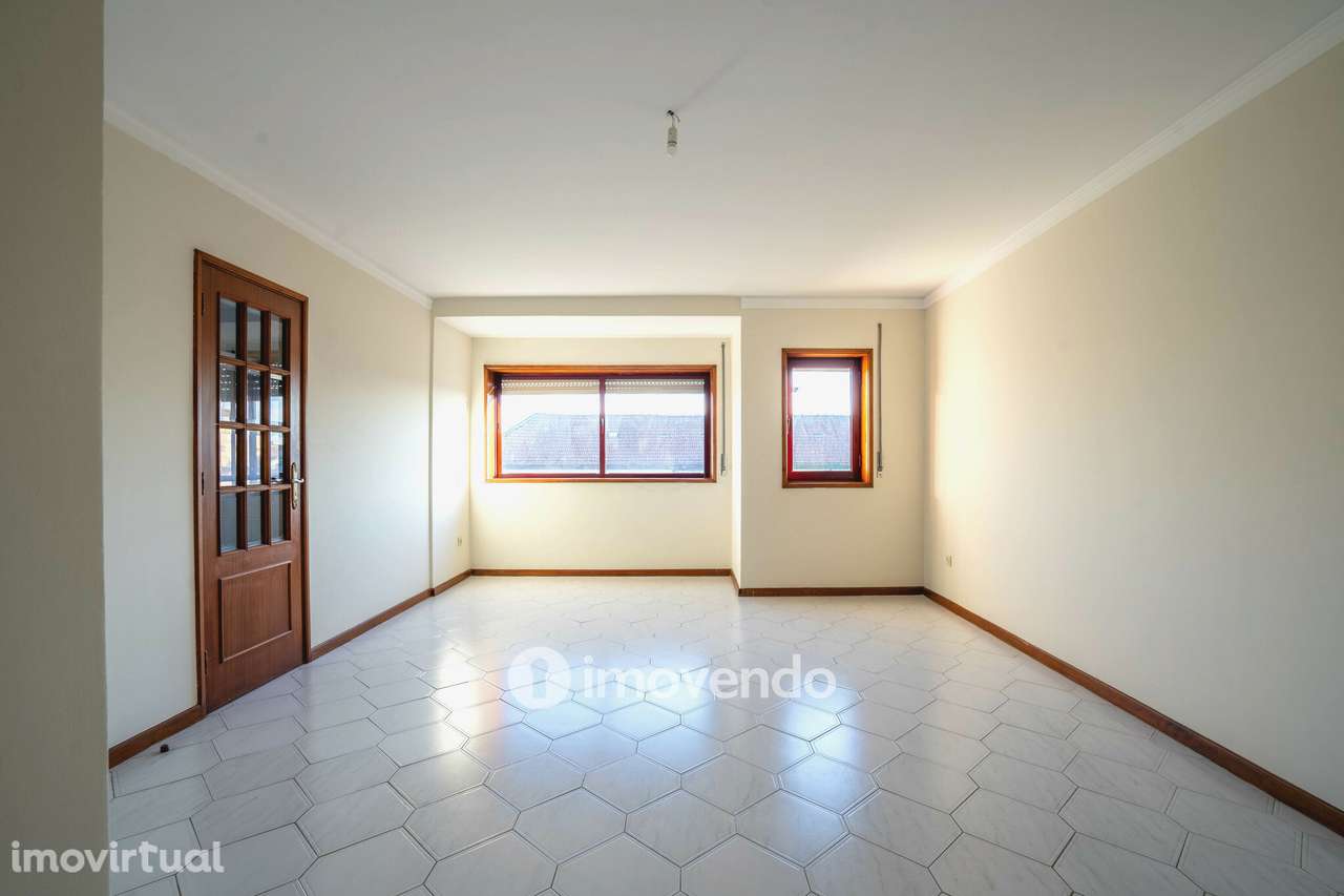 Apartamento T2, com estacionamento e arrecadação, no Porto - Grande imagem: 3/30