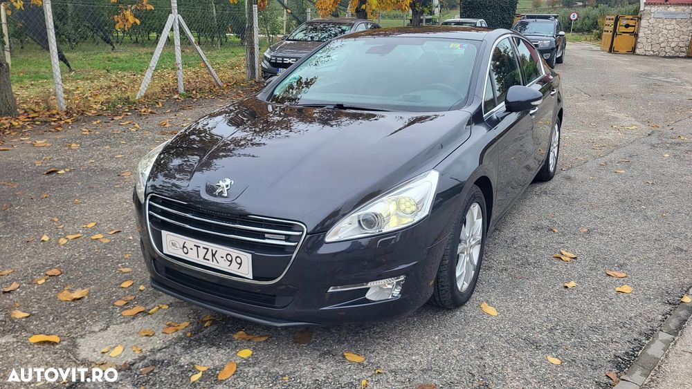 Peugeot 508 RXH 2.0 HDi FAP BMP Hybrid4 - 10