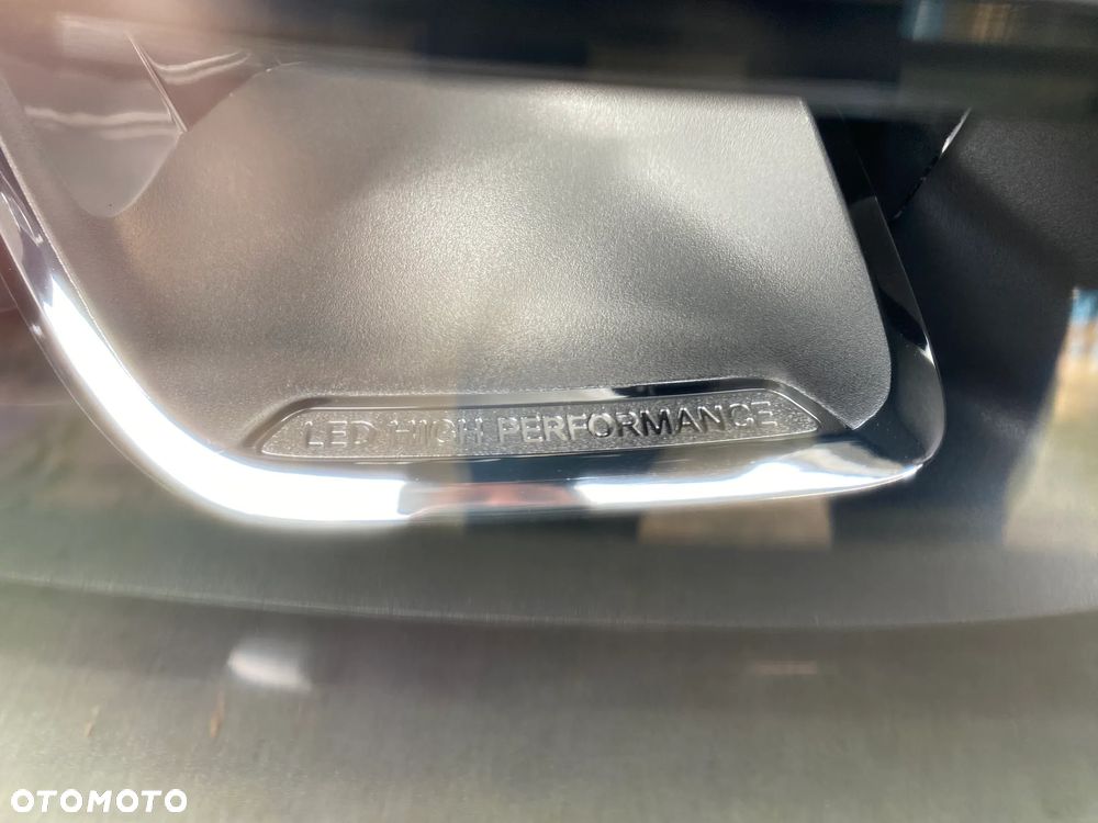 lampa b klasa w247 full led performance  eu prawa - 3