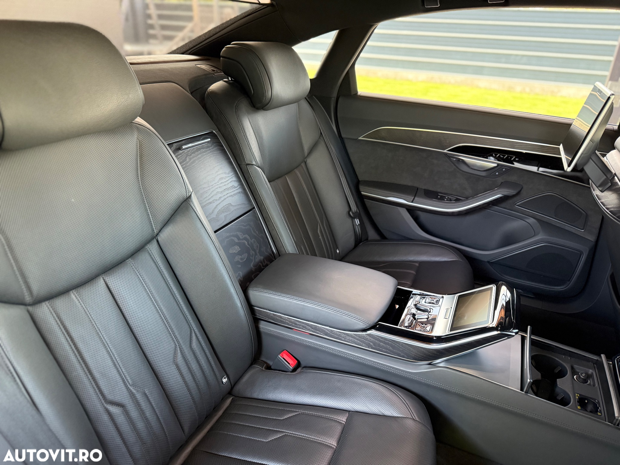 Audi A8 A8L 55 TFSI quattro Tiptronic MHEV - 24