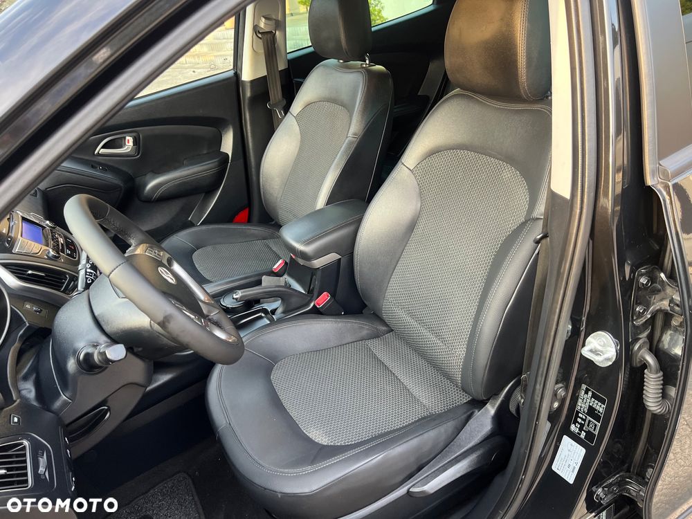 Hyundai ix35 1.7 CRDi 2WD blue Style - 12