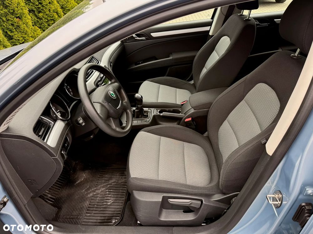 Skoda Superb 1.8 TSI Comfort - 17