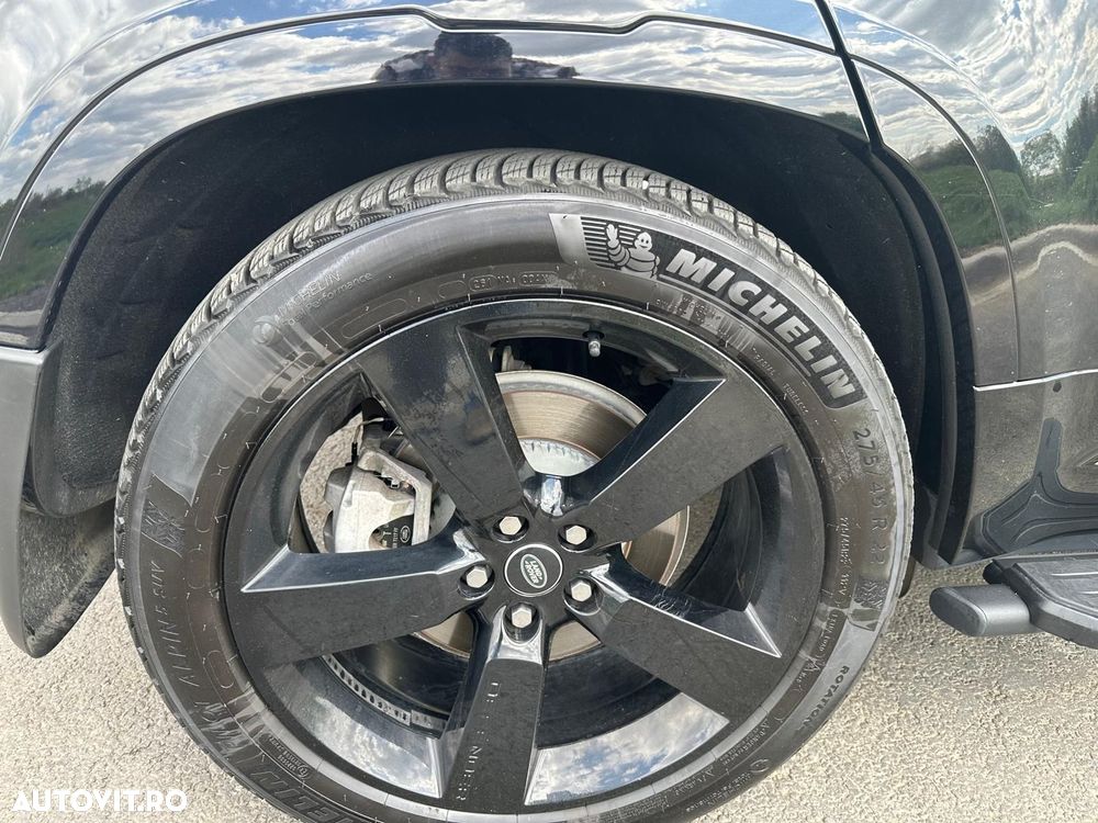 Land Rover Defender - 6