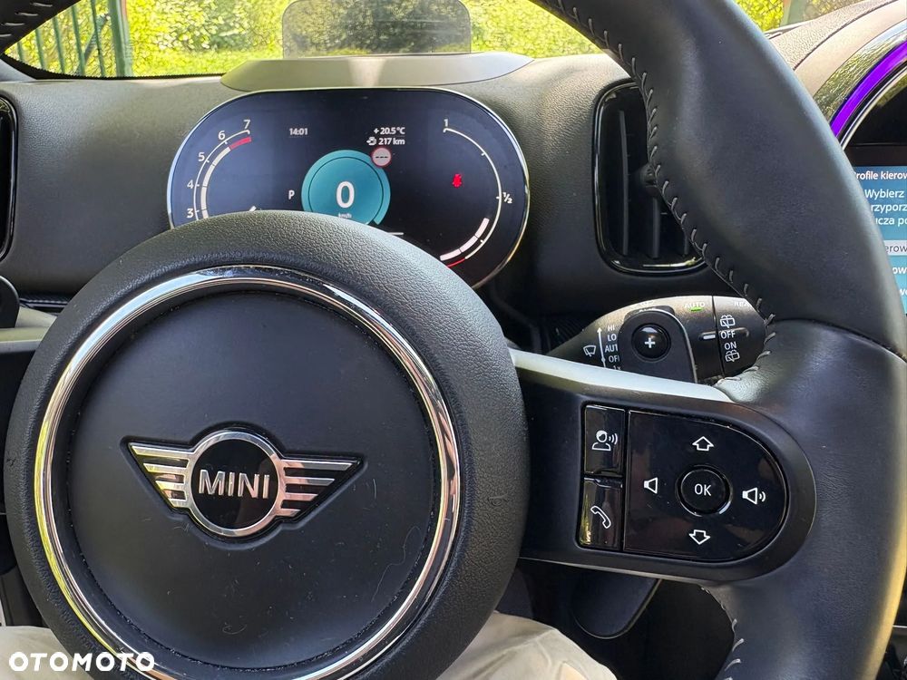 MINI Countryman Cooper S All4 Essential Trim - 24