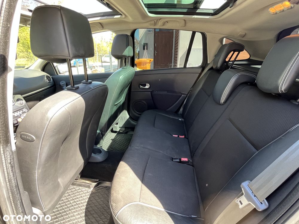 Renault Clio 1.6 16V Night&Day - 19