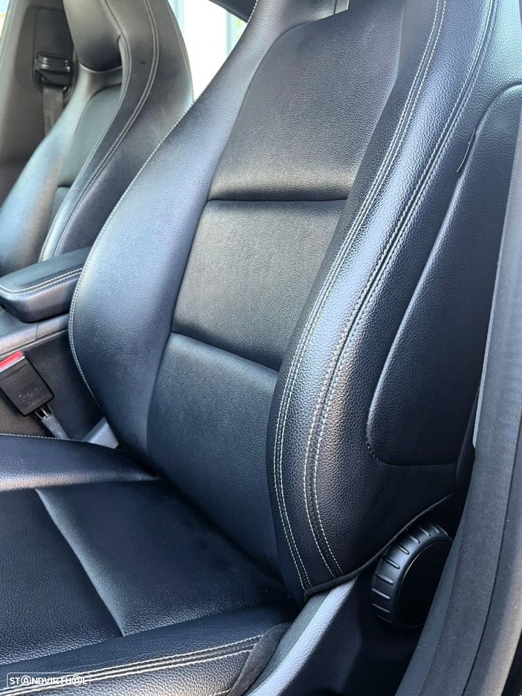 Mercedes-Benz CLA 180 - 42