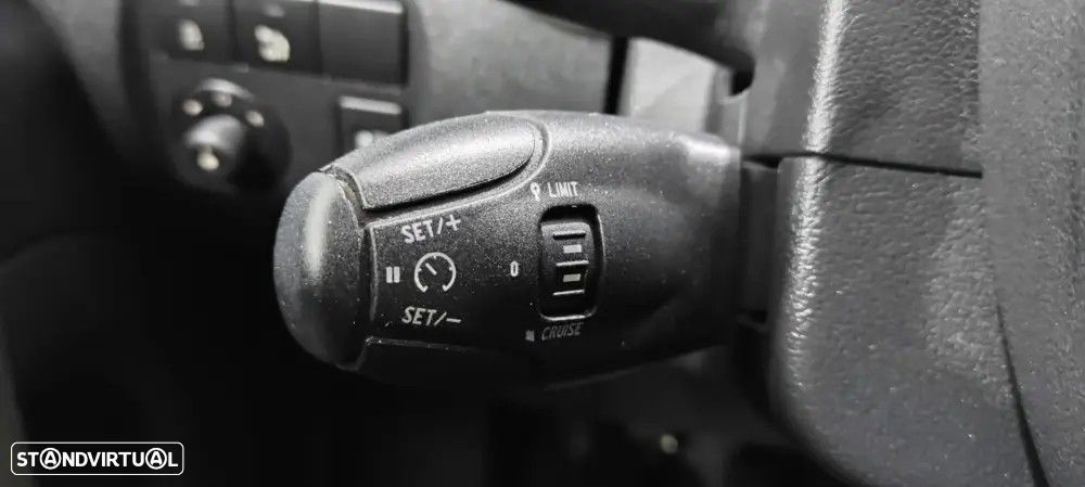 Peugeot Partner 1.6 BlueHDi L1 Pro 3L - 37