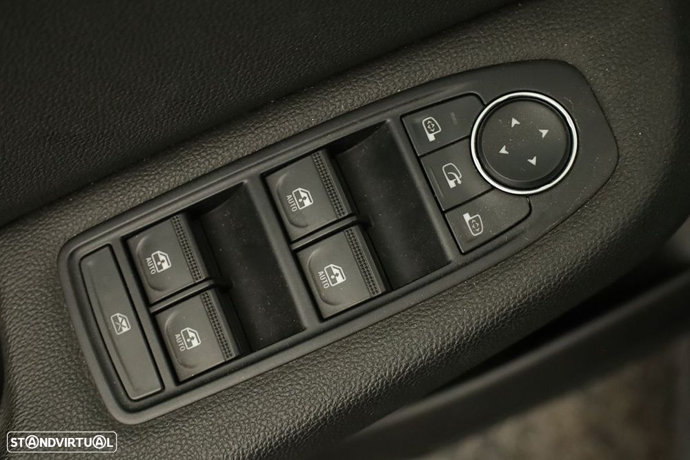 Mitsubishi Colt 1.0 MPI-T Launch Edition - 18