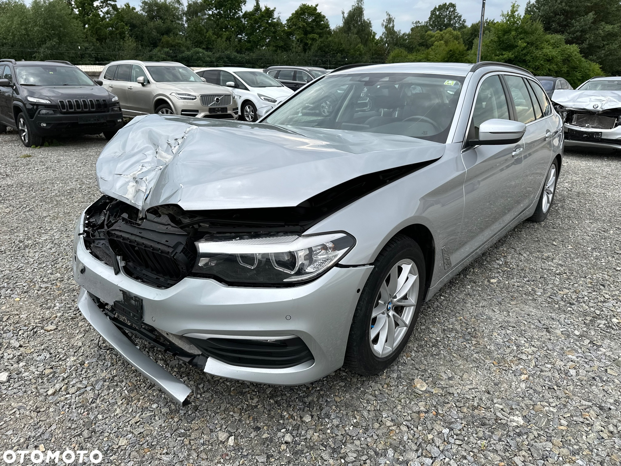 BMW Seria 5 530d xDrive Touring Luxury Line - 22