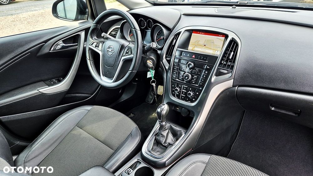 Opel Astra 1.4 T Cosmo S&S - 38