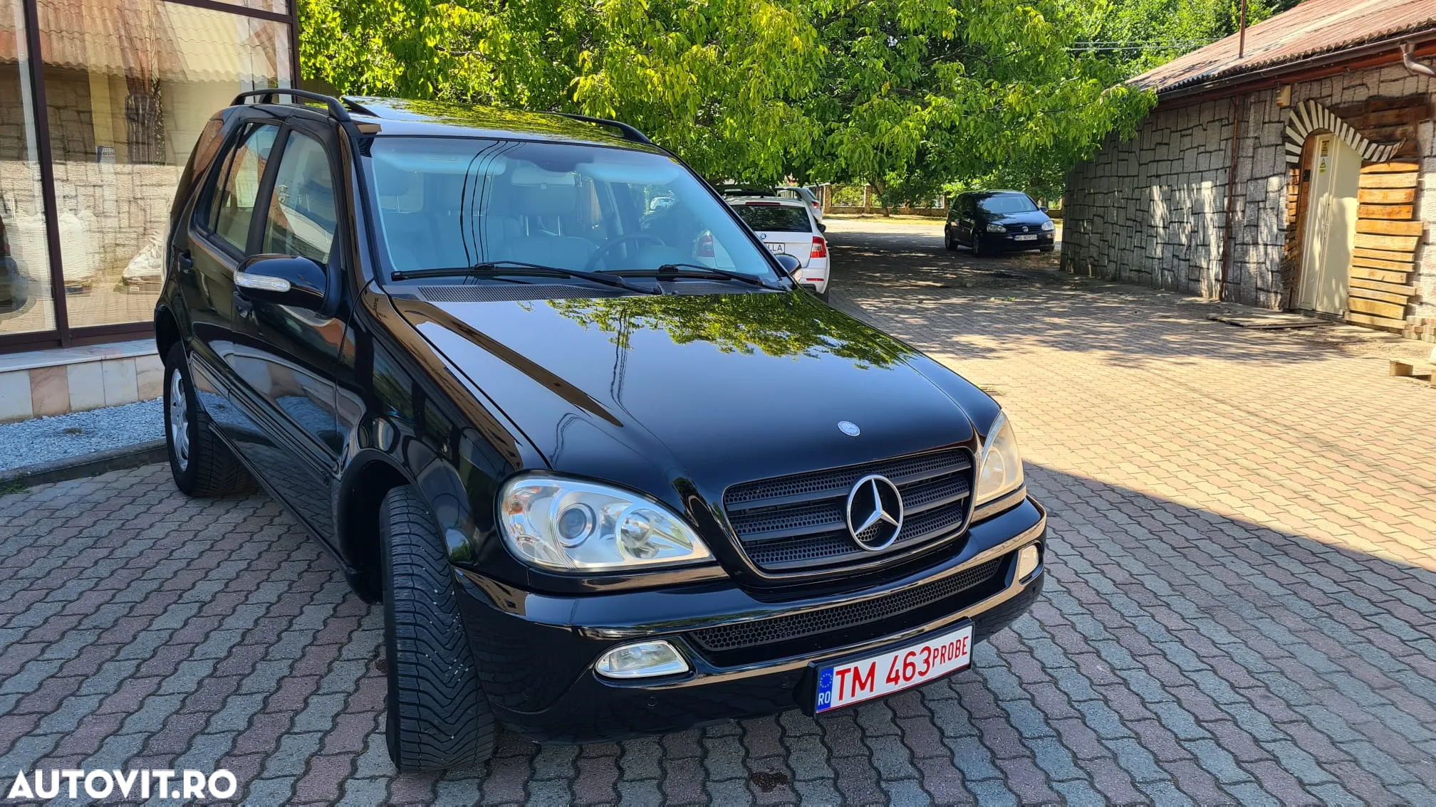 Mercedes-Benz ML - 15