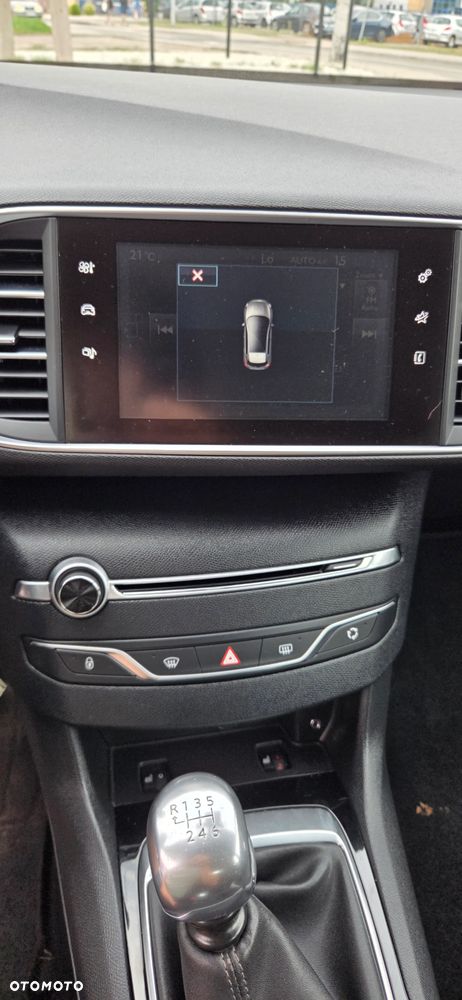 Peugeot 308 BlueHDi FAP 120 Stop & Start Allure - 26